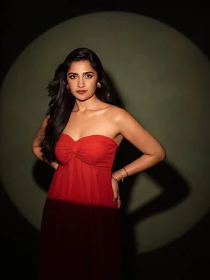Rukmini Vasanth Radiates Luxury and Effortless Elegance in Her Latest Look