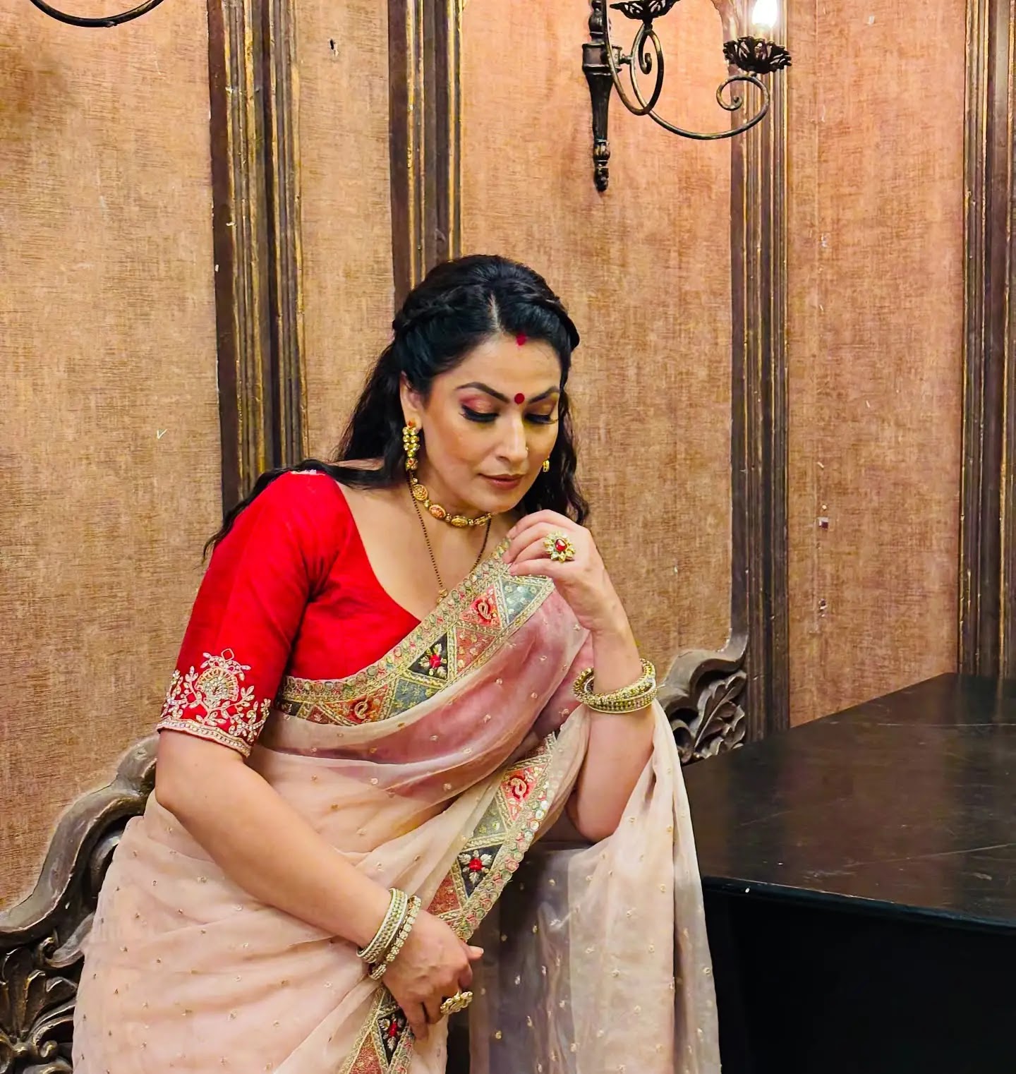 Ethnic Glam Rashika Matharu Shines in Traditional Ensemble - Image 4 Ethnic Glam Rashika Matharu Shines in Traditional Ensemble - Image 4