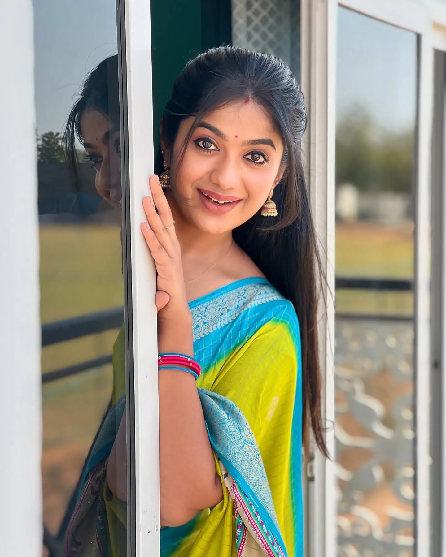 Indian TV Actress Soundarya Reddy Stills In Green Saree Blue Blouse