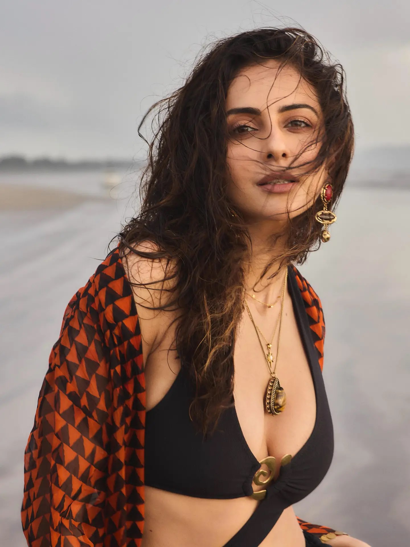 Sardar Ka Grandson Actress Rakul Preet Singh Photos In Black Top Skirt - Image 1