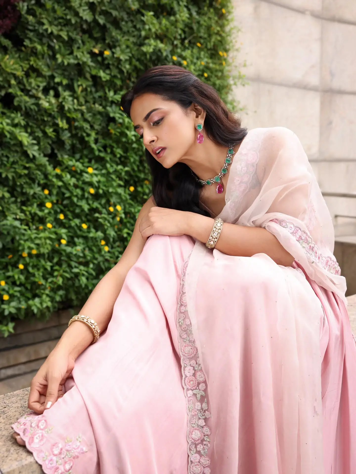 Shraddha Srinath Photos in Pink Lehenga Choli - Image 4 Shraddha Srinath Photos in Pink Lehenga Choli - Image 4