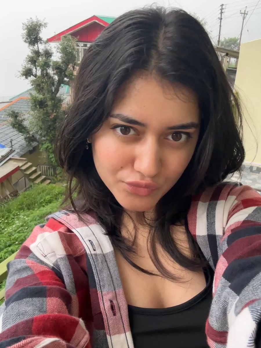 Aishwarya Sharma 🥰 Latest HD Photos