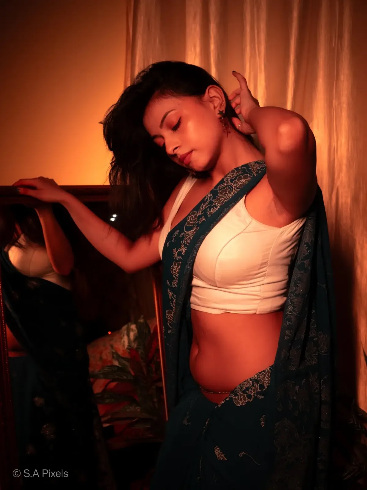 Raini Pramanik in teal blue embroidered saree Raini Pramanik in teal blue embroidered saree