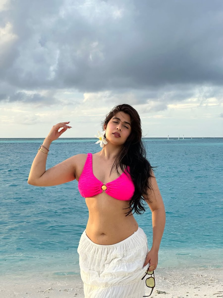 Nikita Sharma #NikitaSharma Latest Photos