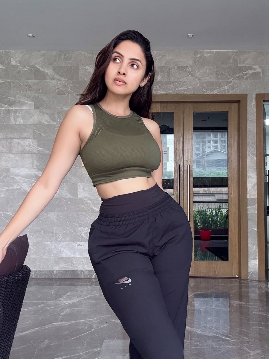 Priyanka Kholgade Latest HD Photos