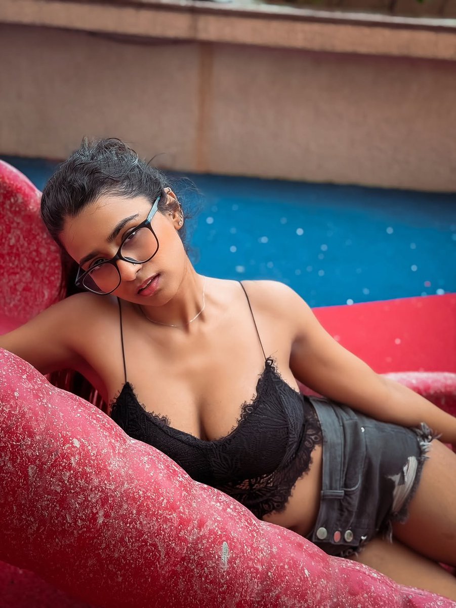 Suhana Khan 🥵😻 Latest HD Photos