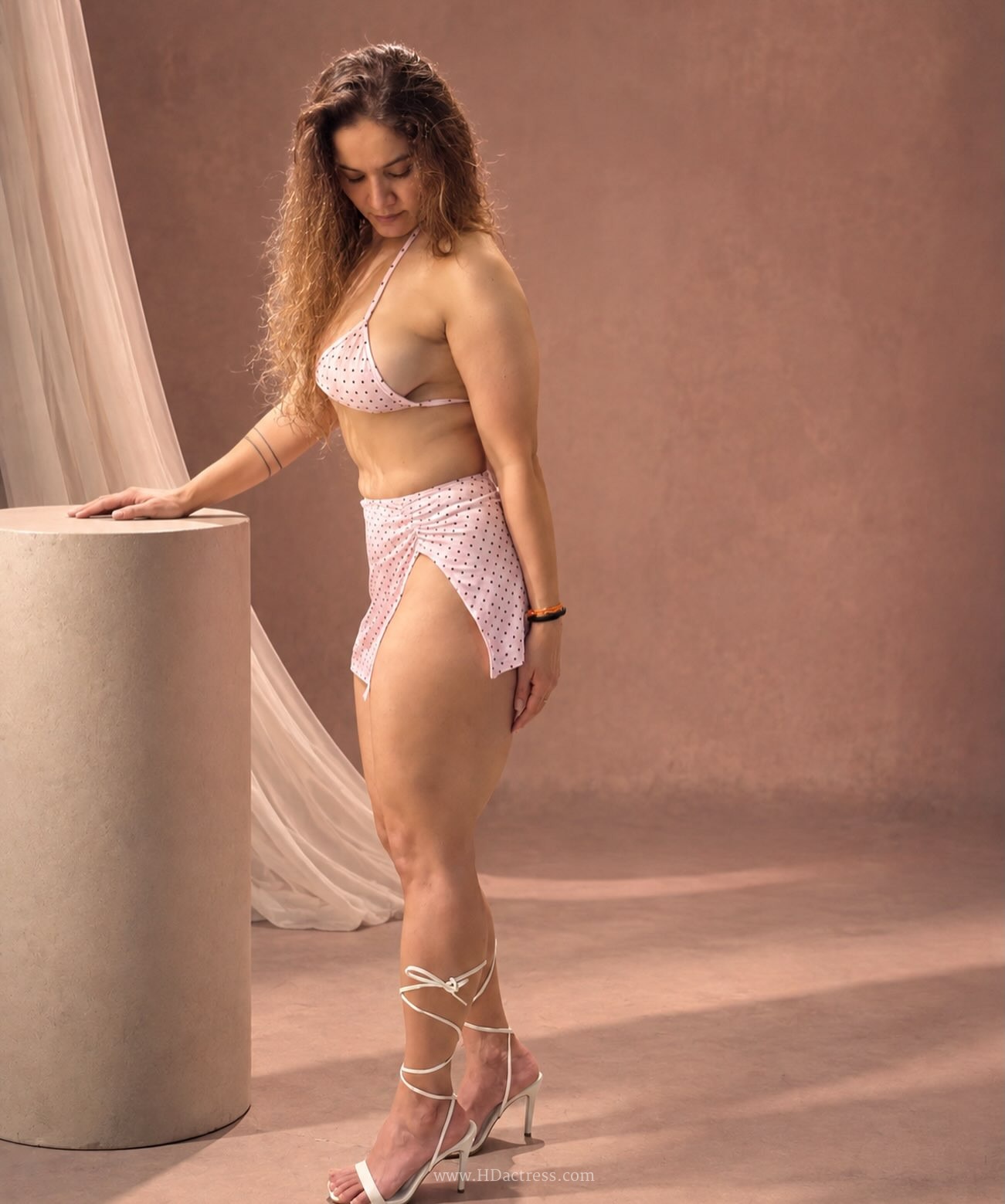 Renuka HealthywithRC, HealthywithRC Instagram photos, Renuka lingerie photoshoot, Instagram subscription photos, Renuka body measurements,