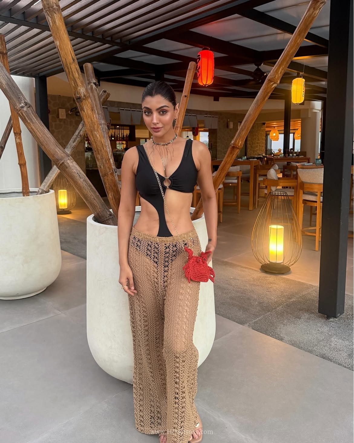Akanksha Puri Turns Up the Heat in Black Cutout Monokini, Midriff on Full Display