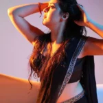 Itti20si20khushi20actress20garima20jain20beautiful20in20black20saree2028229