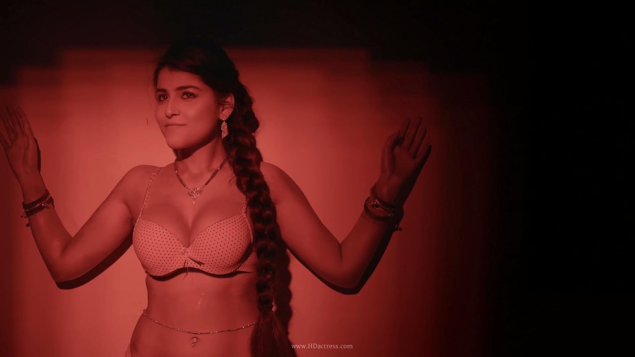 Edin Rose in glamorous lingerie look from Woh Saat Din web series
