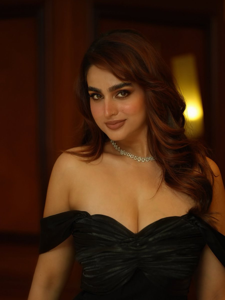 Ayesha Khan  Latest HD Photos