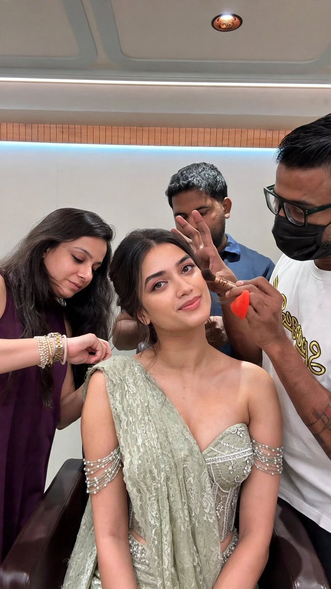 Bhagyashri Borse sharing her cute and fun BTS moments while getting ready for the shoots. ❤️ #BhagyashriBorse