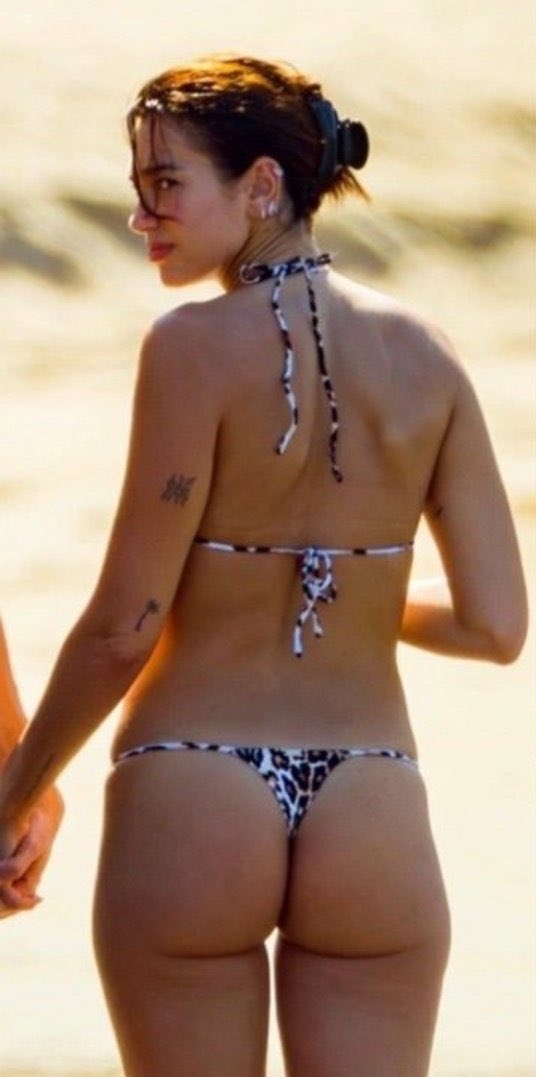 Dua Lipa Recent Trending Photo Highlights