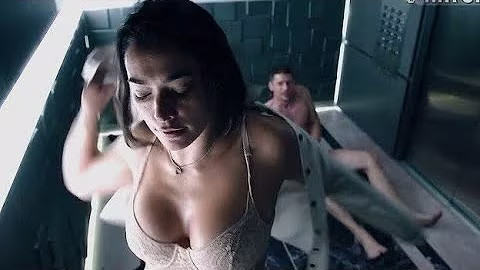 Natalie Martinez body and bra measurements: 36-25-36, 34B  

