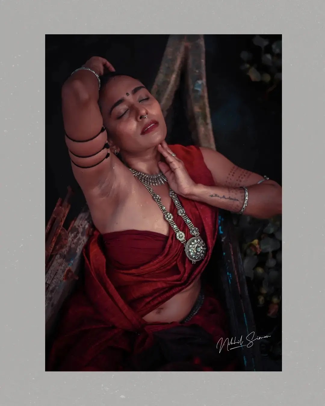 Adithi Chinnu wearing rust red and maroon draped saree Adithi Chinnu wearing rust red and maroon draped saree