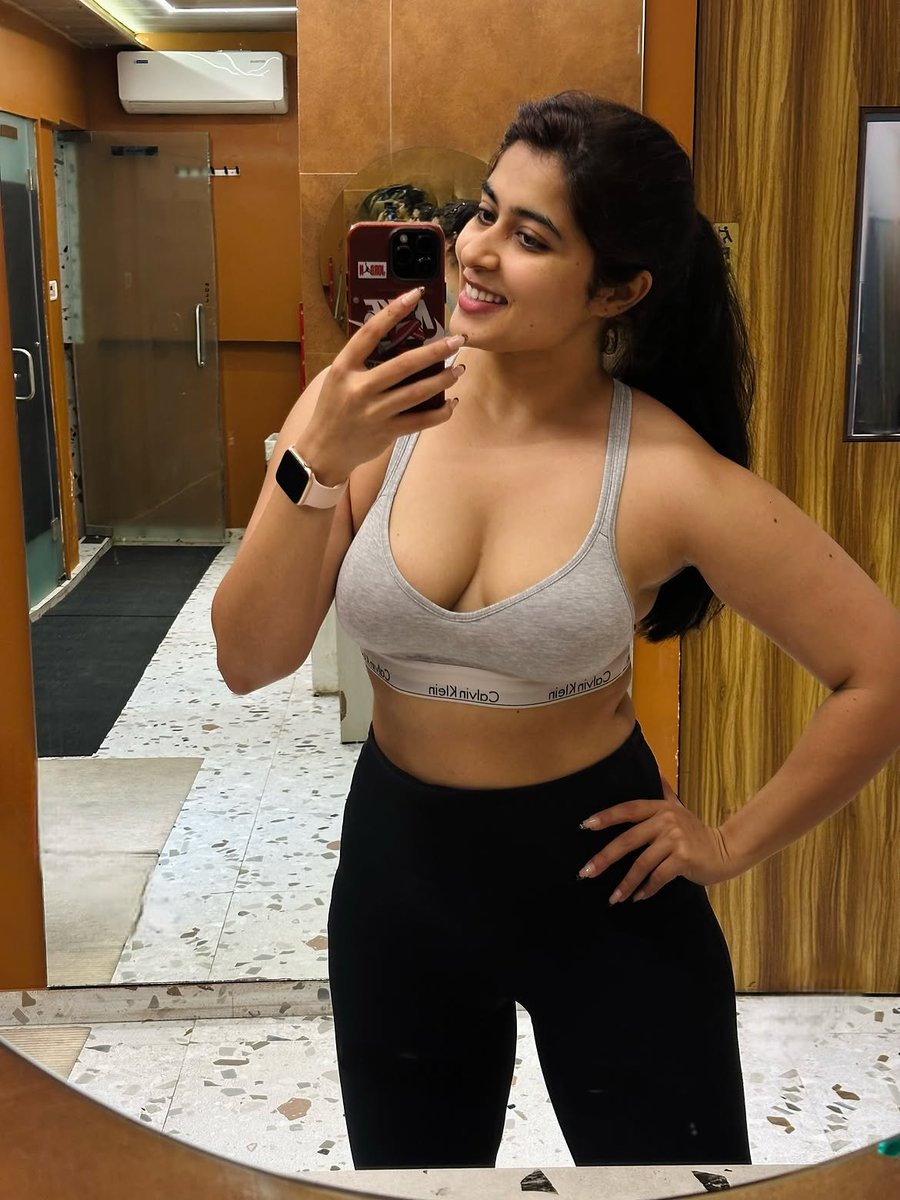 Nikita Sharma Latest HD Photos