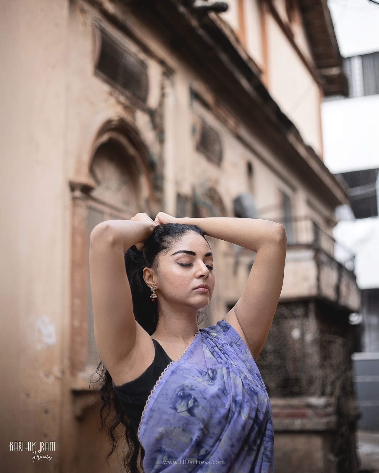 Sanam Shetty in Lavender Floral Saree