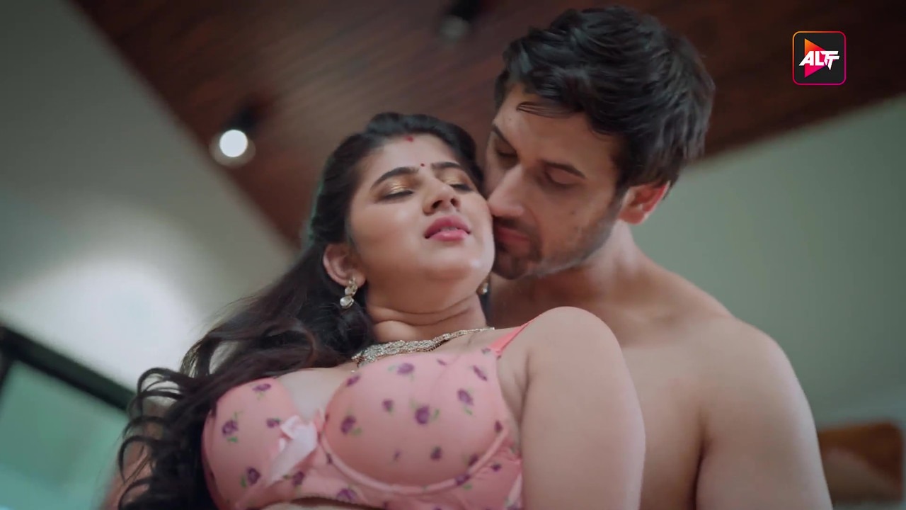 Sarika Salunkhe Lingerie Stills from Dulhaniya Beediwali: Full Photo Highlights