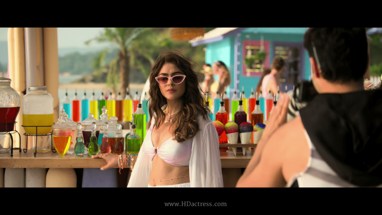 [Image: vlcsnap-2026-08-01-15h35m02s378.png]