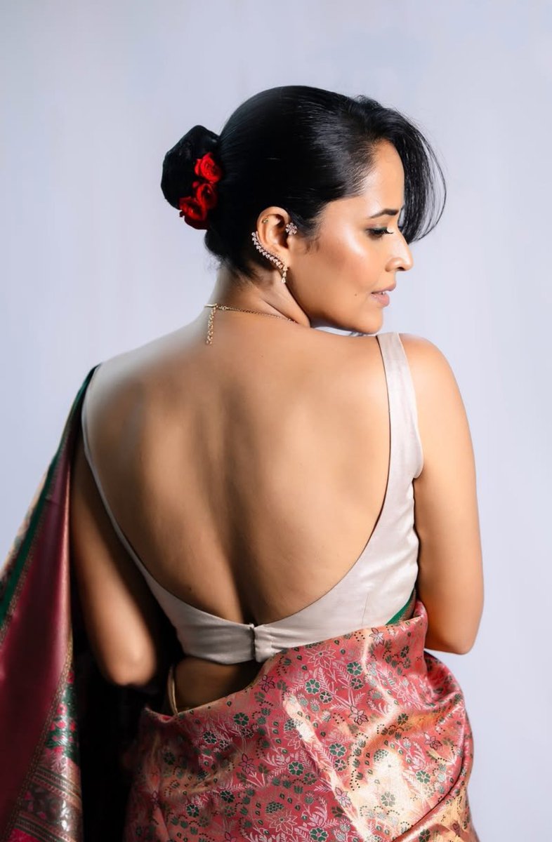Anasuyaa Bharadwaj Latest Captures