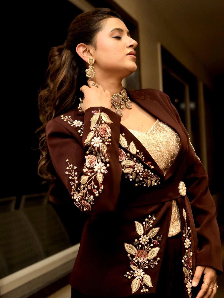 Anjali Arora  Latest HD Photos