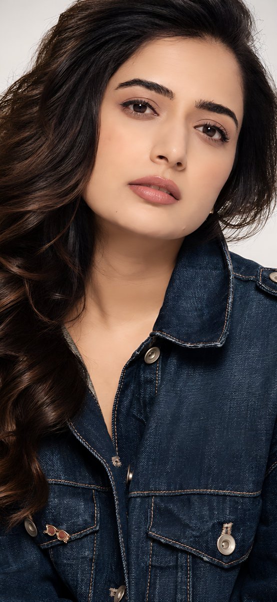 Ashika Ranganath #AshikaRanganath Latest HQ Images