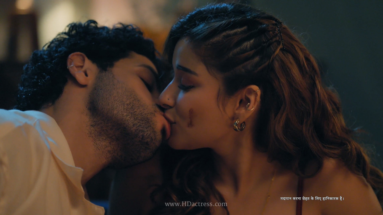 Nyra Banerjee Hot Liplock Exclusive 4K Photos from Dil Padosi S01 That Are Breaking the Internet