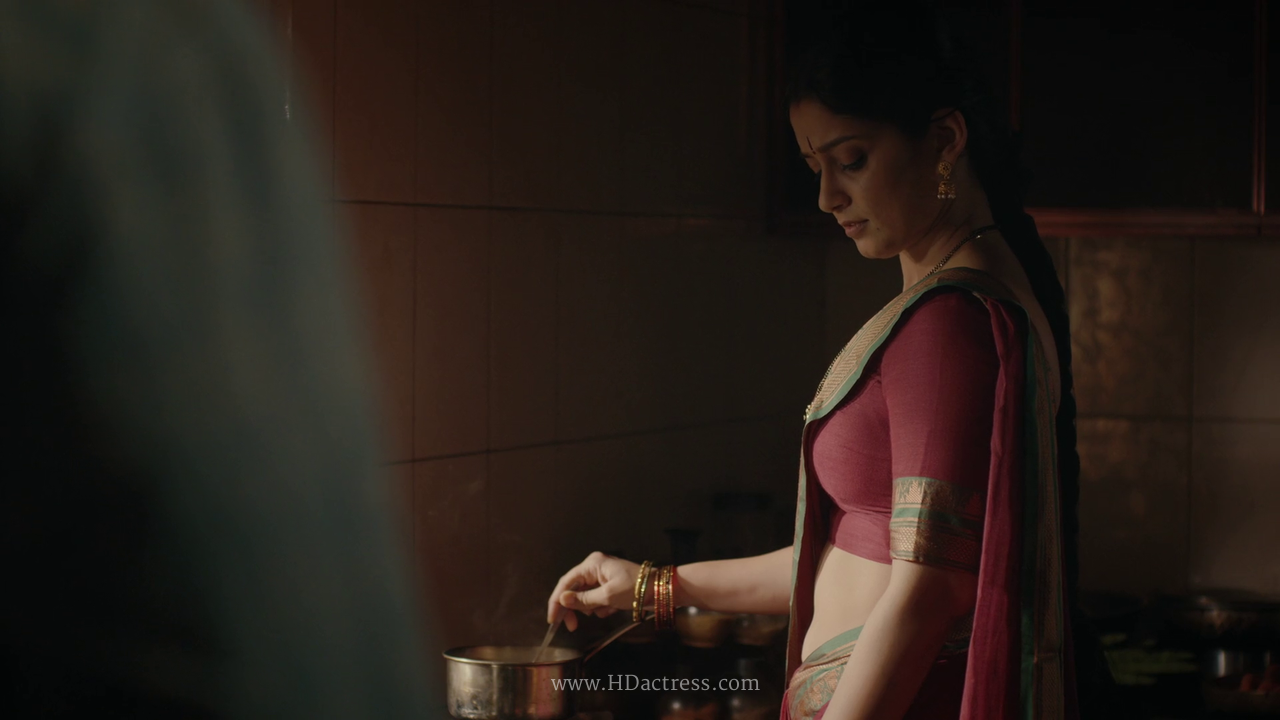 Ashwitha Hegde’s Hottest Saree Photos from Ayyana Mane S2 Go Viral
