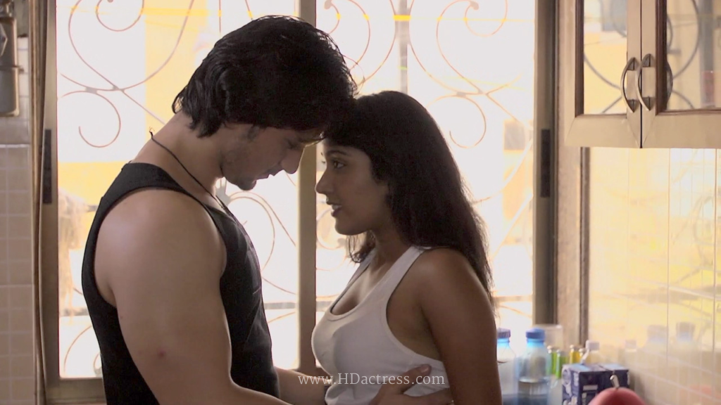 Priyamvada Kant sexy TV serial passionate moment