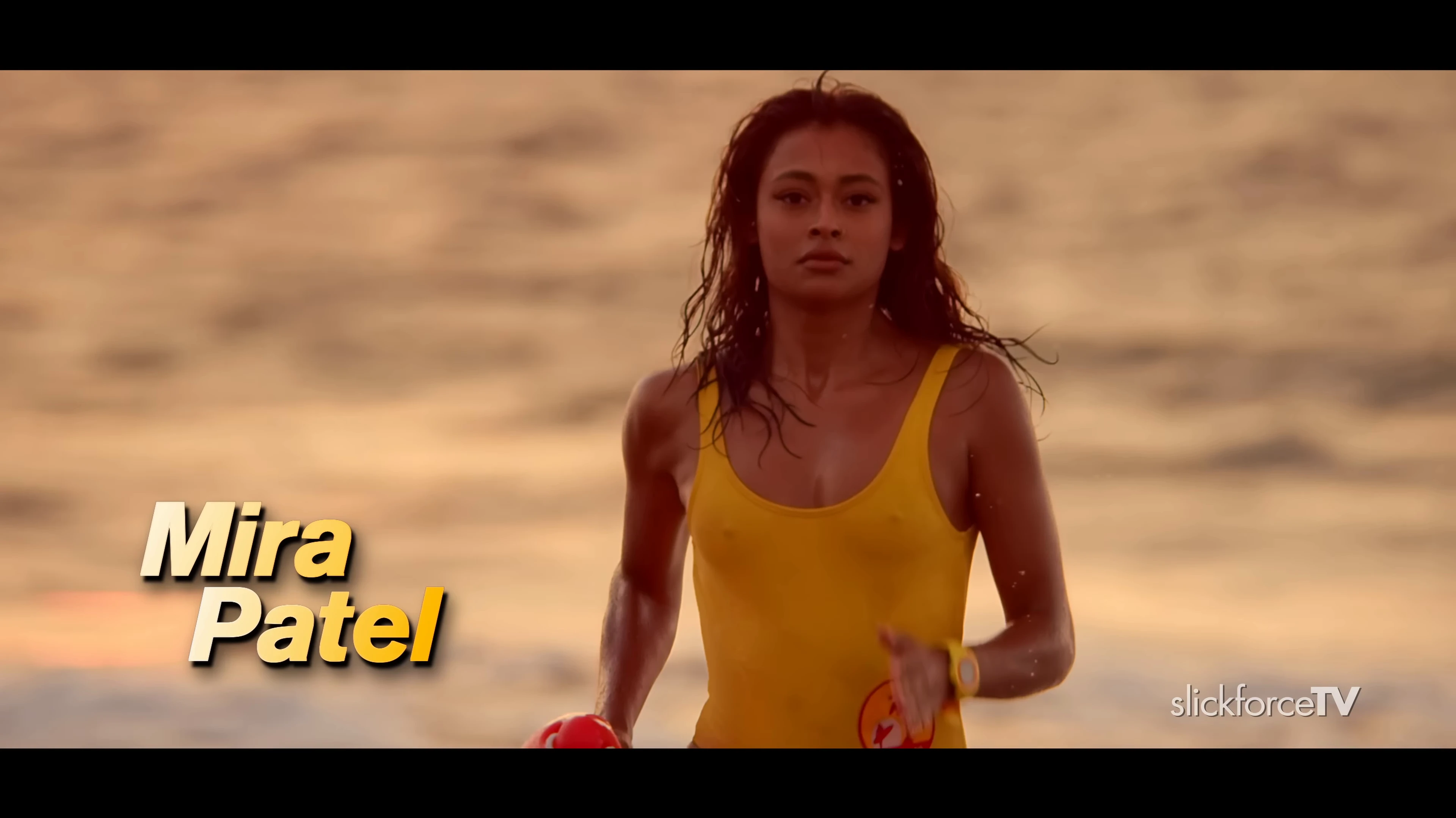 Mira Patel Stuns in Sexy Swimwear – Seductive Curves, Bold Styles & Irresistible Vibes