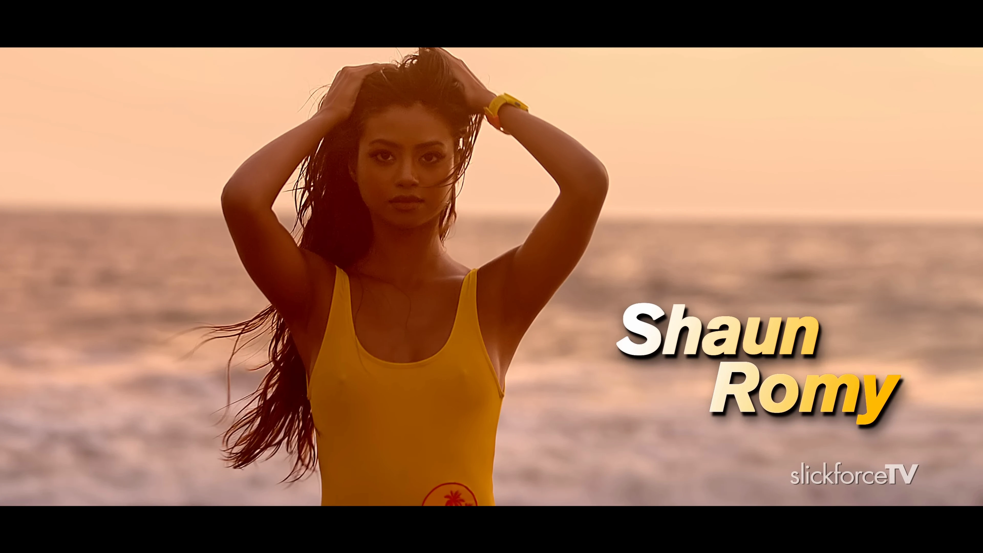 Shaun Romy showing off her toned figure in Swimwear : Hottest Bikini Photos