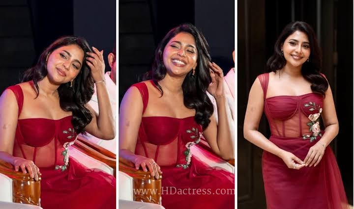 Aishwarya Lekshmi figure such as 34-28-36 or 36-24-36 and bra size are fan-site estimates, not confirmed by her.