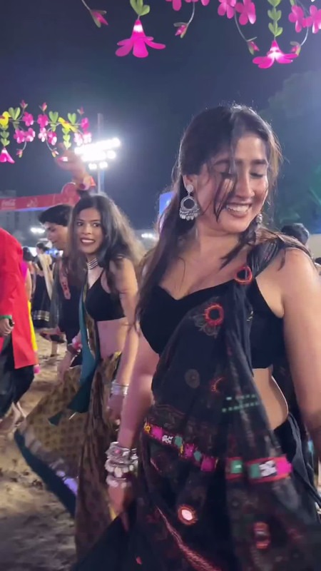 Sofia Ansari, Sofia Ansari photos, Sofia Ansari strapless bra, deep busty, perfectly fit bra, viral photos, Indian influencer, model photos, lingerie style, body confidence, fashion looks, Instagram viral  

