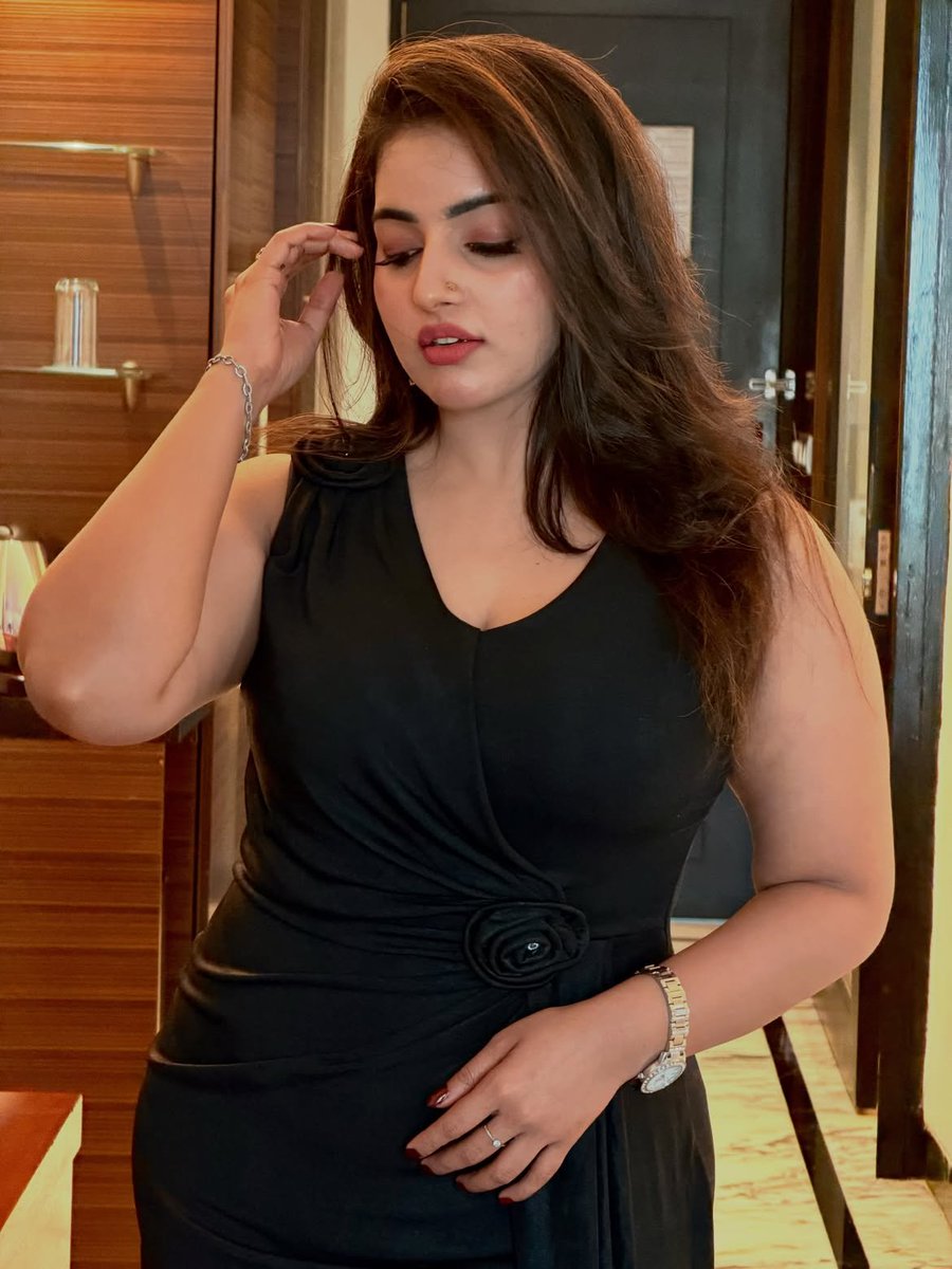 Malavika Menon  Latest HD Photos