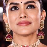Mrunal Thakur HD Face card Image