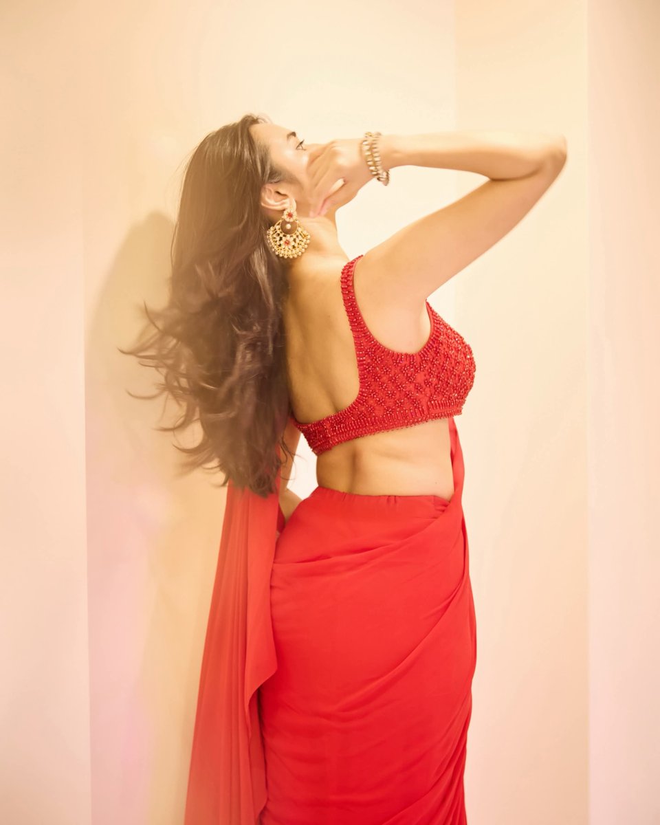 Nuveksha  Latest HD Photos