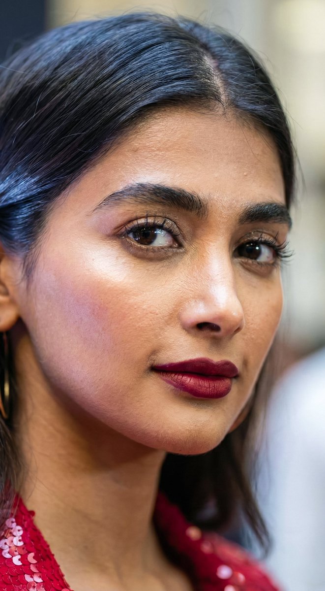 Pooja Hegde HD face card juicy lusty lips deep eyes Image