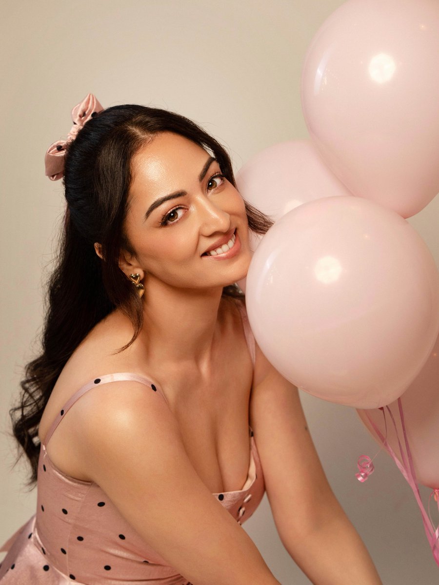 Sandeepa Dhar  Latest HD Photos